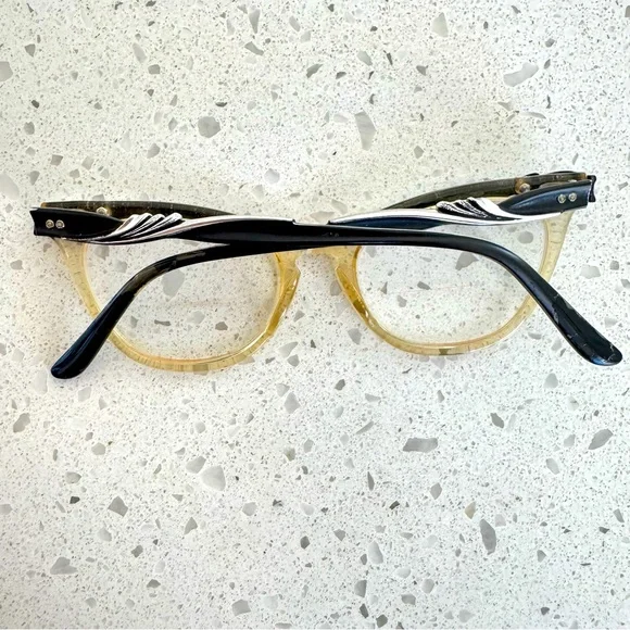 Vintage Black and Tan Women's Glasses - Picture 2 of 7